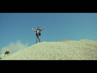 Yaraane Video Song ethumb-002.jpg