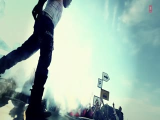 Desi Kudiyan Video Song ethumb-002.jpg