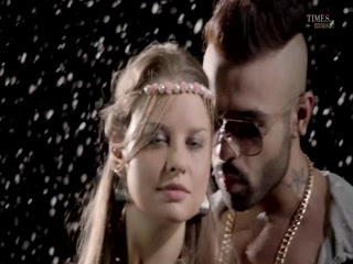 Desi Superman Video Song ethumb-013.jpg