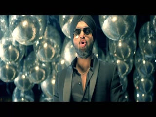 Saturday Saturday Video Song ethumb-008.jpg