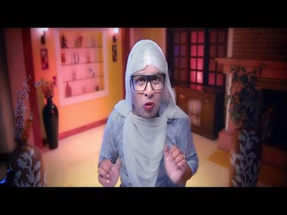 Tola Tola Video Song ethumb-003.jpg