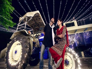 Vairne Video Song ethumb-012.jpg