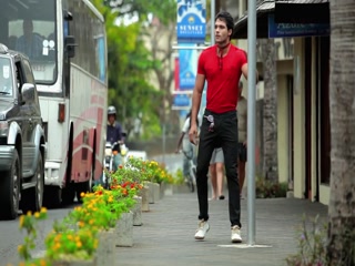 Sabar Video Song ethumb-014.jpg
