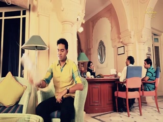 Tuttda Gia Video Song ethumb-004.jpg