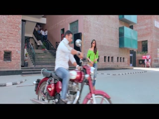 Viyah Video Song ethumb-011.jpg