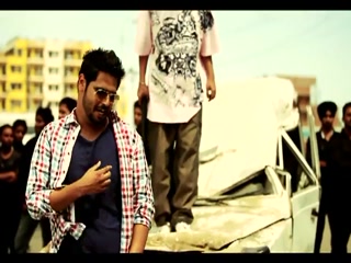 Yaar Bathere Video Song ethumb-014.jpg