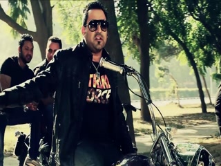 Yaari Video Song ethumb-008.jpg