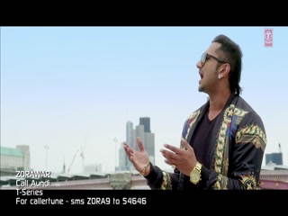 Call Aundi Video Song ethumb-003.jpg
