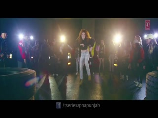 Gallan Goriyan Video Song ethumb-009.jpg