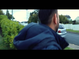 Pyaar Te PR Video Song ethumb-008.jpg