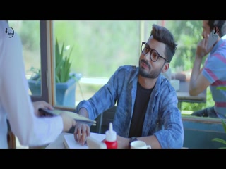 Kyon Hassdi Nai Video Song ethumb-013.jpg