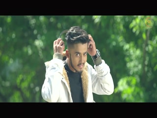 Killer Smile Video Song ethumb-008.jpg