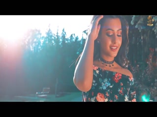 Gulabi Gallan video