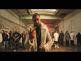 Snake Video Song ethumb-003.jpg