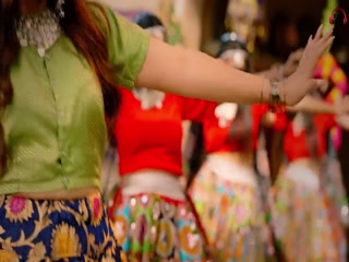 Nakhra Video Song ethumb-008.jpg