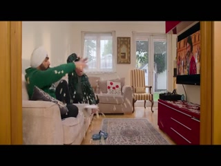 Annhi Dea Mazaak Ae Video Song ethumb-008.jpg