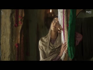 Nigah Video Song ethumb-003.jpg