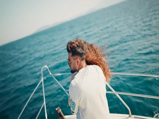 Close Video Song ethumb-008.jpg